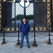  ,   Maksim, 46 ,   ,   