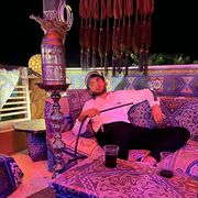  ,  Hrach, 21