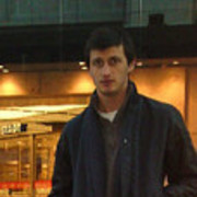  ,   Xvicha, 32 ,   