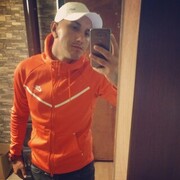  ,  Cacito, 31