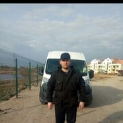  ,   Maxim, 37 ,   ,   , c 