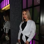  ,  Katya, 23