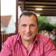  Stuttgart,   , 55 ,  