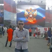  -,  Sergej, 48