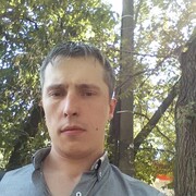   ,  Denis, 39