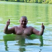  ,   Andzej, 42 ,   ,   
