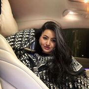  ,   Elena, 37 ,   ,   