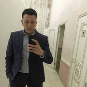  ,   Janik, 33 ,   c 