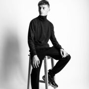  ,   Arthur, 21 ,   ,   