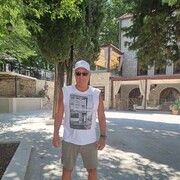  ,   Viktor, 67 ,   ,   