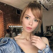  , 