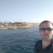  ,   Valerii, 47 ,     , c 