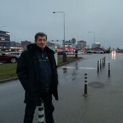  ,   Vladis, 57 ,  