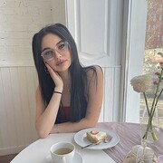  ,  Poli, 23