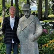  ,  Pekka, 57