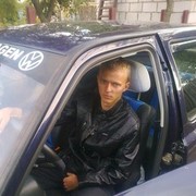  ,  Sasha, 33