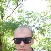  ,  Igor, 38