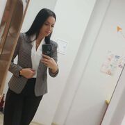  , 