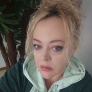  ,   Viktoria, 49 ,   ,   