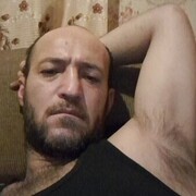 ,  Ҹ, 38