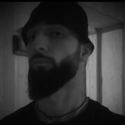  ,  Koba, 27