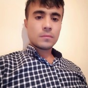  ,  Ali, 32