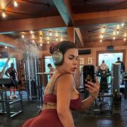  ,   Anna, 23 ,   ,   