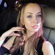  ,  Milana, 26