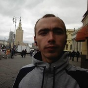  ,  Akim, 32