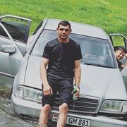  ,   Gevorg, 32 ,   ,   