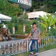  ,   Andranik, 35 ,   
