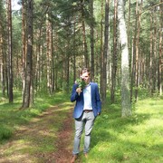  ,  Andrius, 33