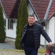  ,  Evgheni, 42