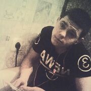  ,   Viktor, 25 ,   ,   