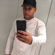  ,   Denys, 38 ,   ,   