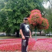  ,  Mushfik, 47