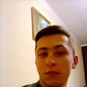  ,   Ravil, 33 ,  