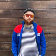  ,   Vlad, 32 ,   ,   