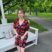  ,  Jana, 35