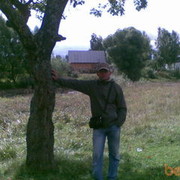  ,   Viktor, 56 ,   
