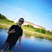 ,  Marek, 30