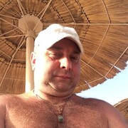  ,   Gocha, 48 ,   