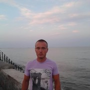  New York City,   , 34 ,   