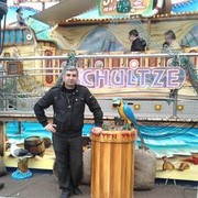 ,   Mavri, 52 ,  