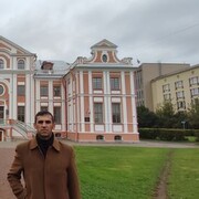  -,   Ali, 39 ,   ,   