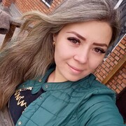  ,  Viktoria, 30