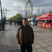  ,   Hayk, 43 ,   ,   