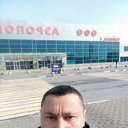  ,  Albert, 41
