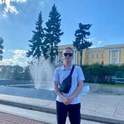  ,   Artem, 24 ,  