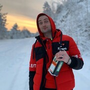  ,   Vladislav, 27 ,   ,   